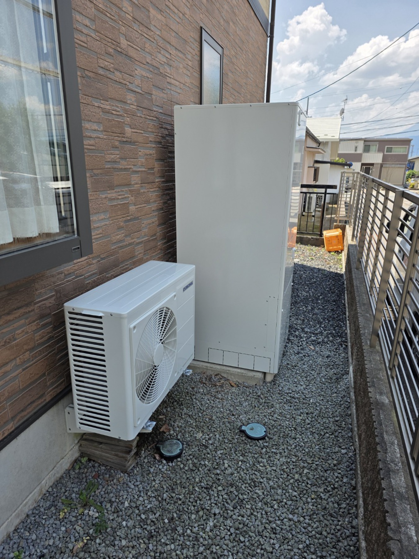 須坂市　コロナ　460L　エコキュート設置工事のリフォーム写真