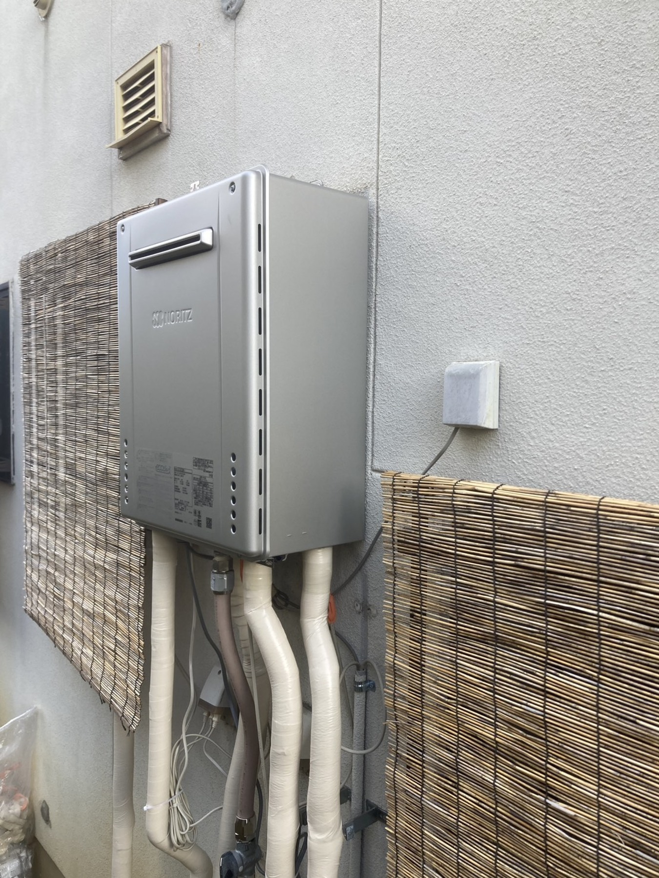 都市ガス　エコジョーズ　24号　壁掛けのリフォーム写真