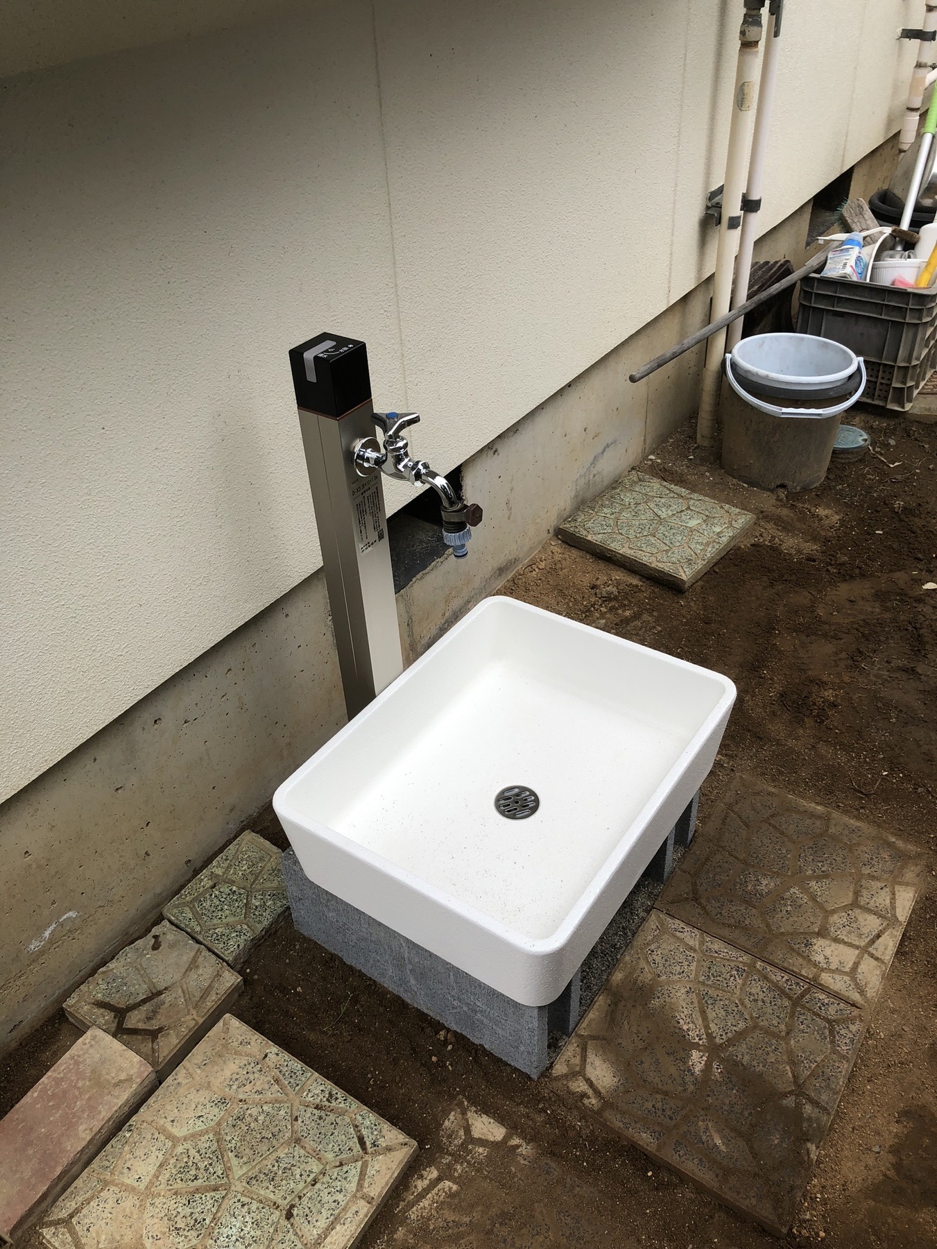 不凍栓水栓 水受けパンの写真