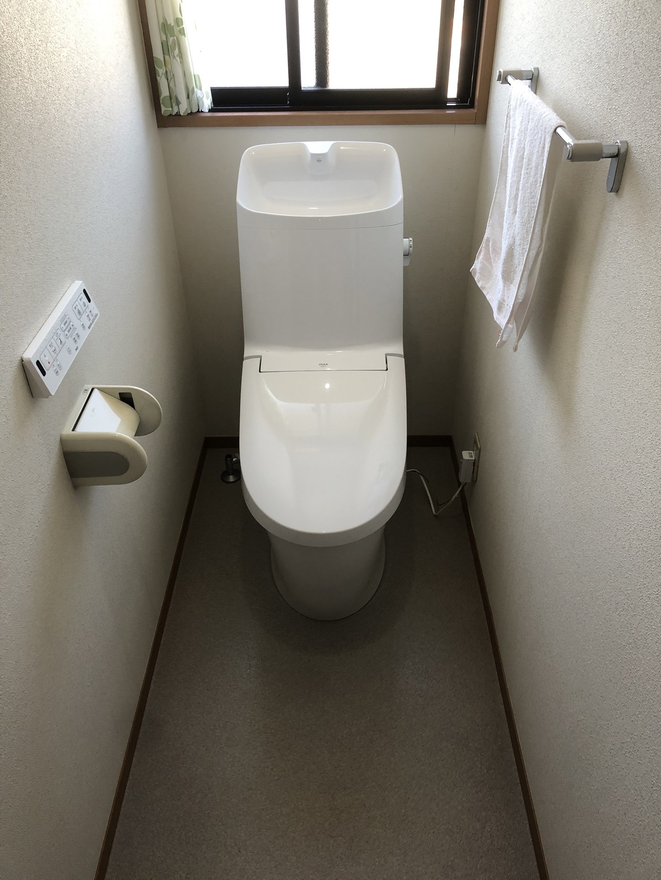 トイレ・洗面化粧台・浴室水栓取替工事のリフォーム写真