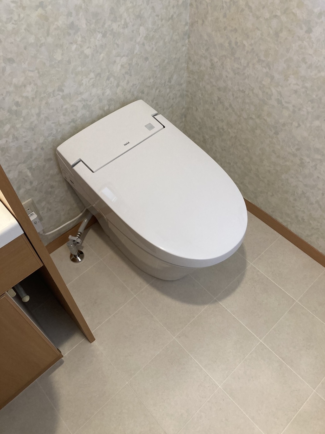 LIXIL　サティスS　6グレード　床CF張替えのリフォーム写真