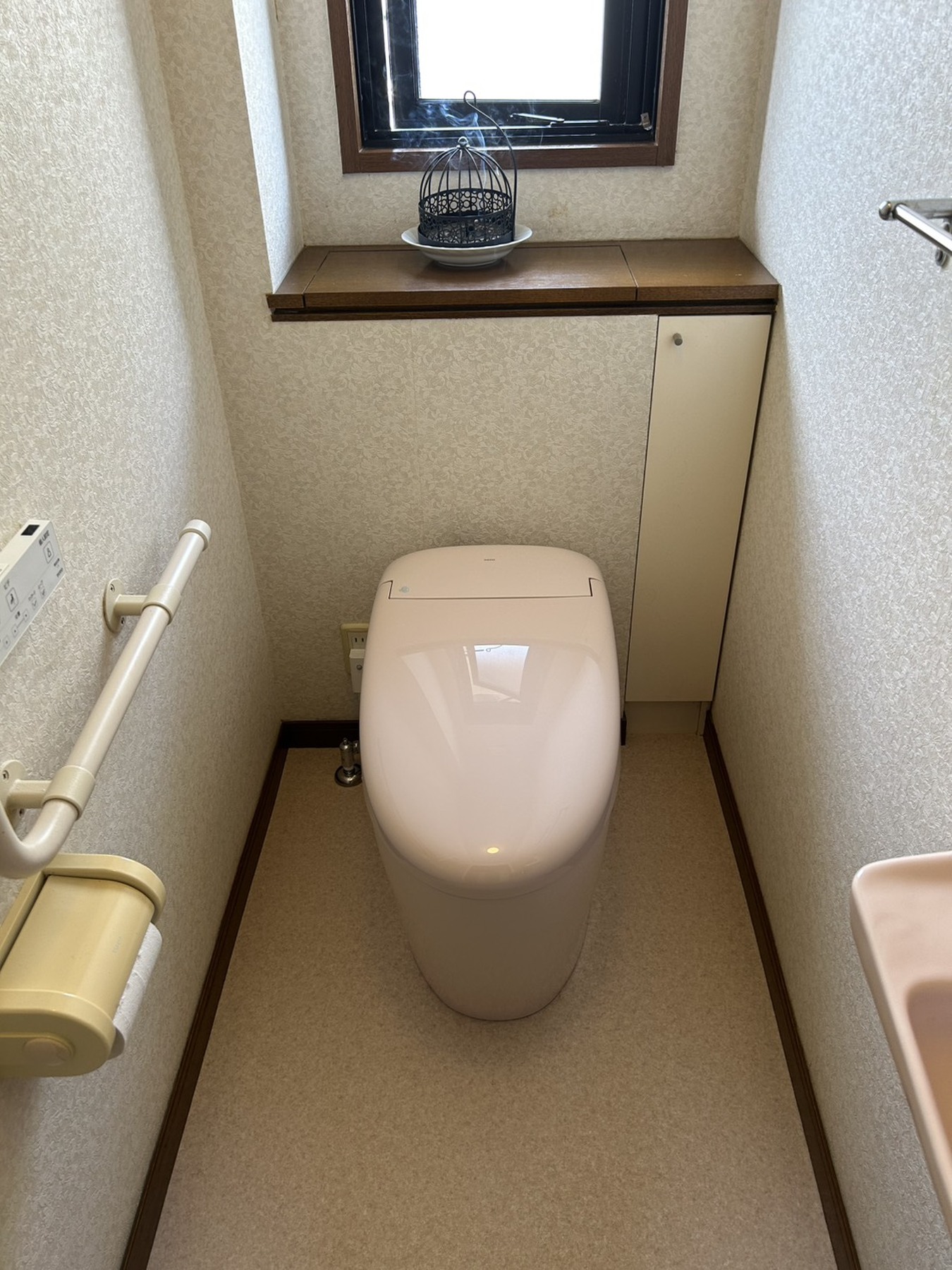 TOTO　ネオレストRS2　床CF張替え　キッチン壁張替えのリフォーム写真