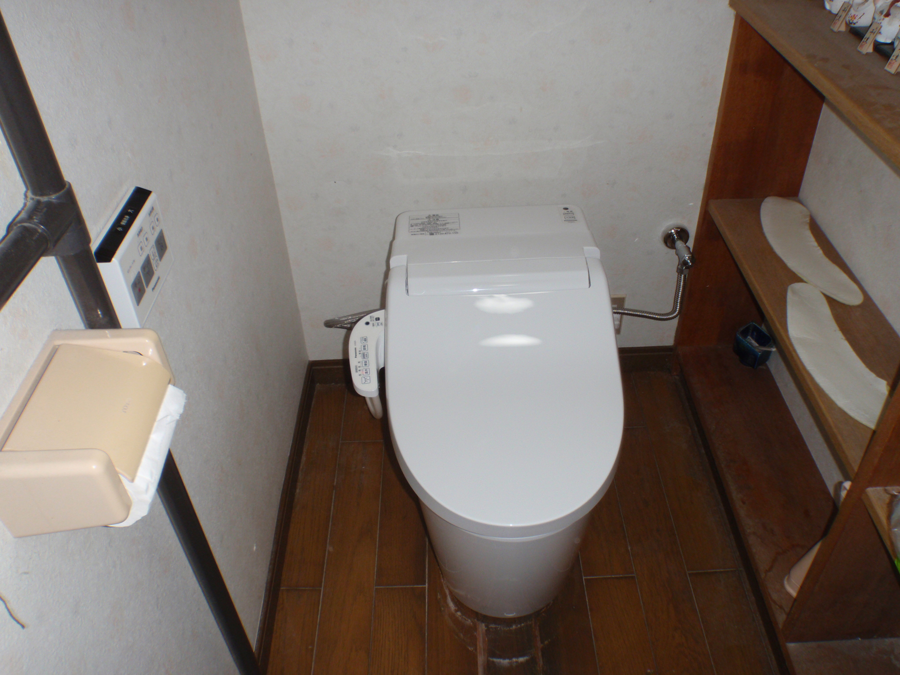 長野県千曲市　パナソニックトイレ　アラウーノのリフォーム写真