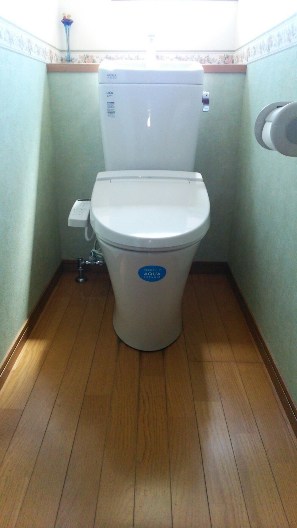 長野県長野市　LIXILトイレ　アパートの便器交換のリフォーム写真