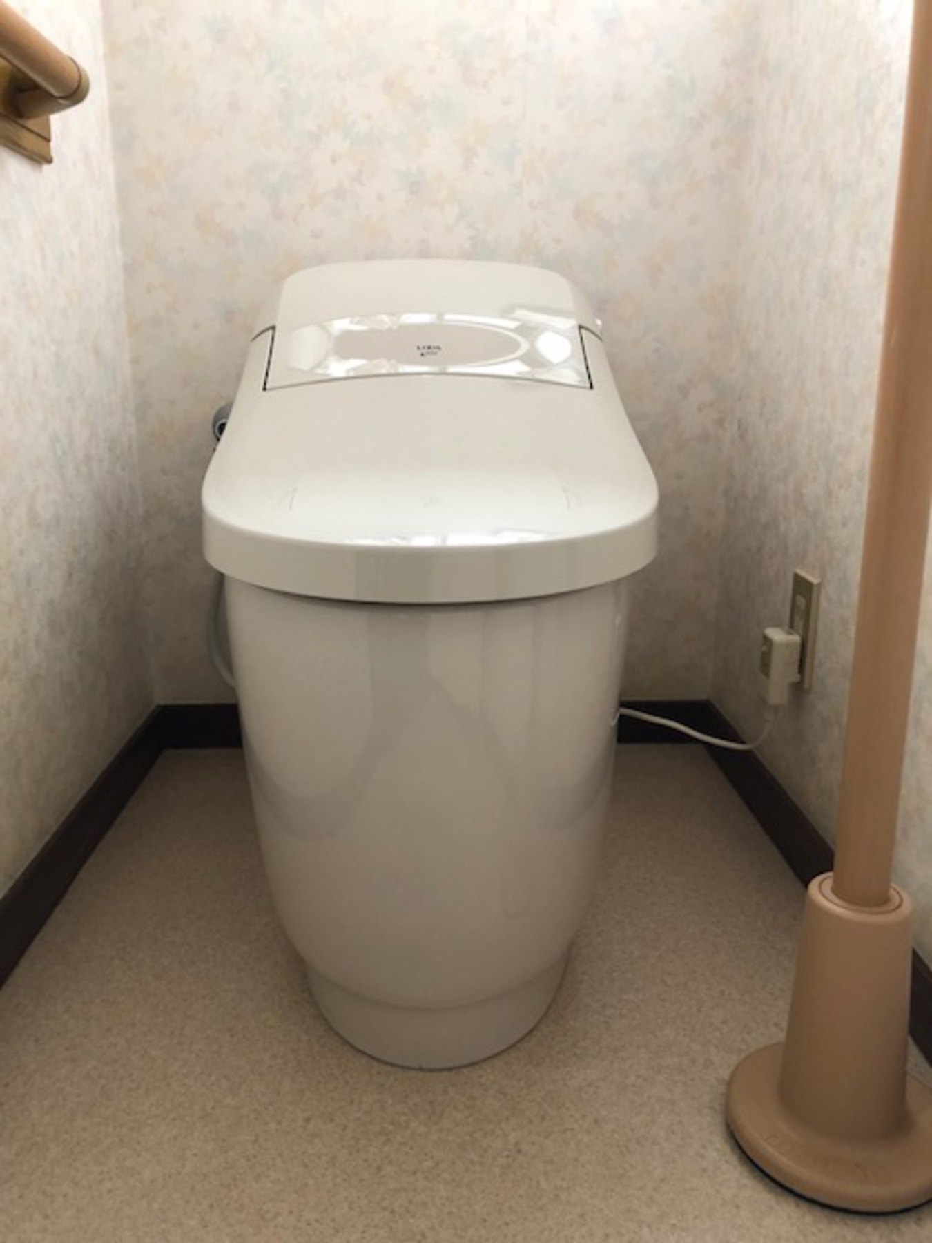 長野県上高井郡　パナソニックトイレ　アラウーノタイプ2取替工事のリフォーム写真