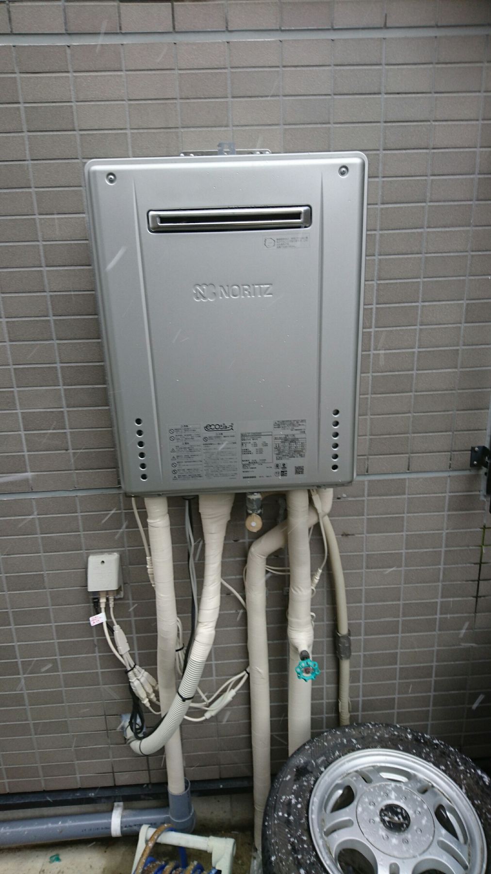 長野市　ガス給湯器取替工事のリフォーム写真