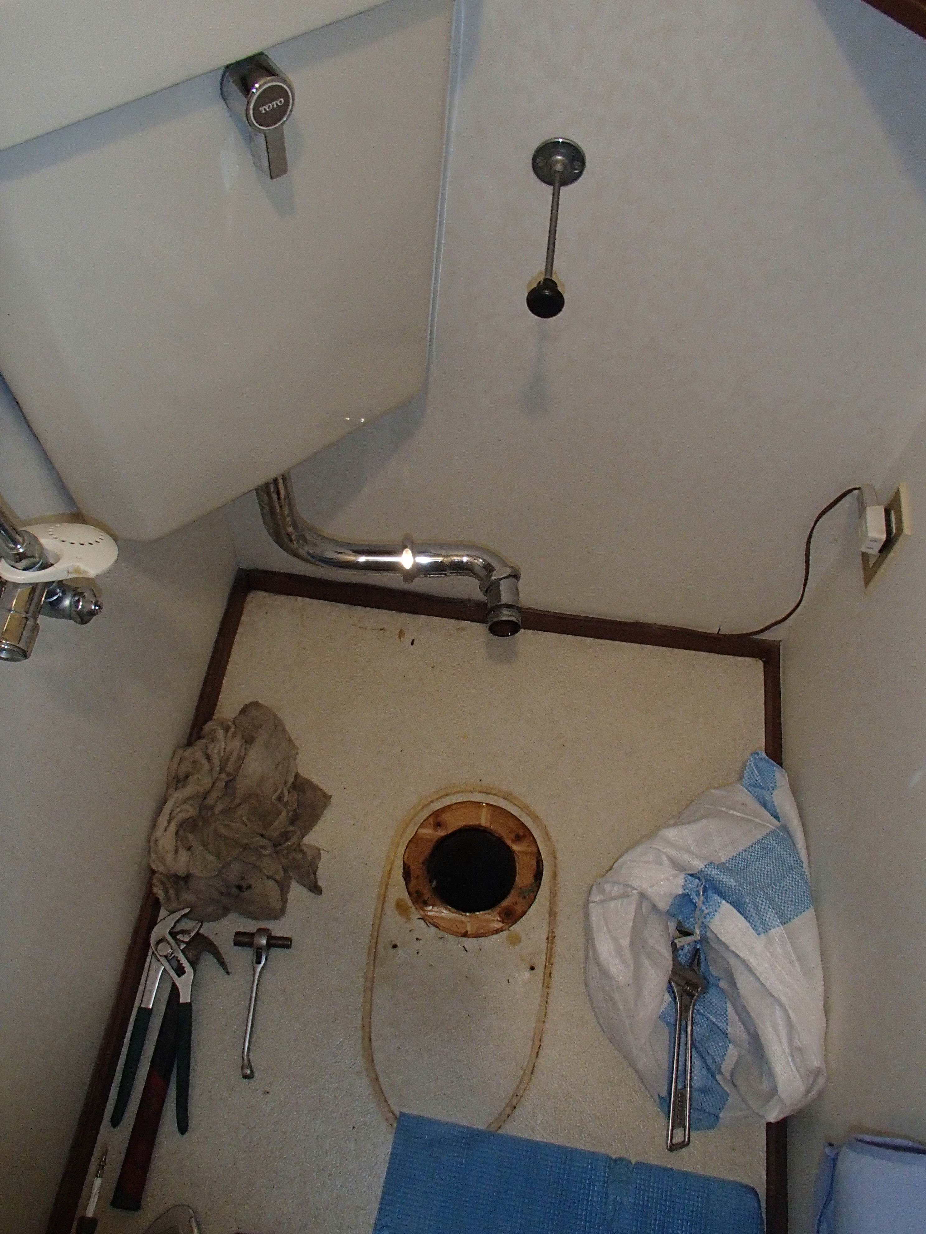 長野県長野市　LIXIL　アメージュZ　トイレ取替のリフォーム写真