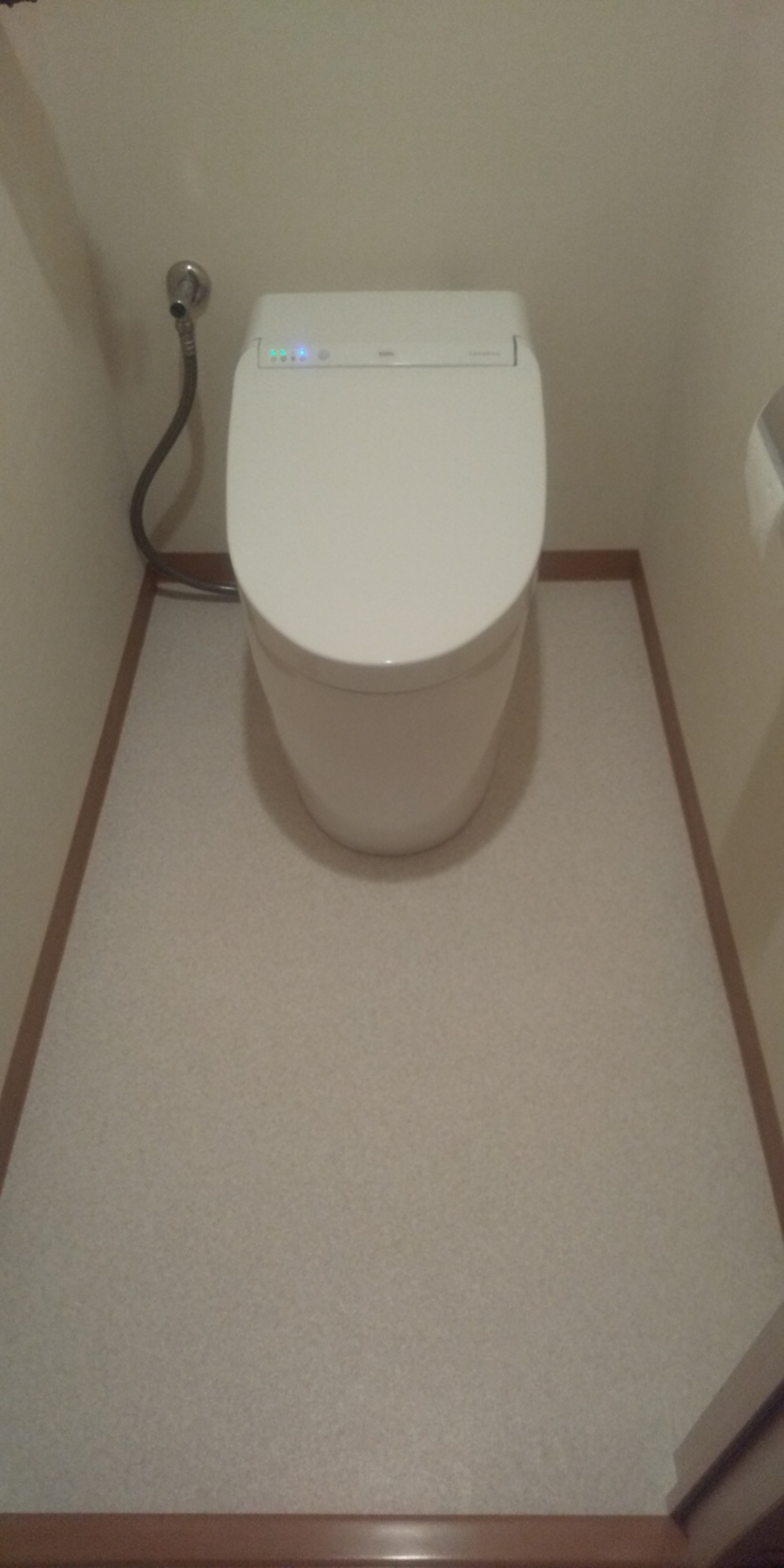 マンショントイレ取替事例のリフォーム写真