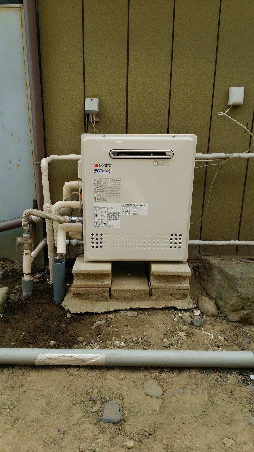 長野県長野市　ノーリツガス給湯器　エコジョーズ取付のリフォーム写真